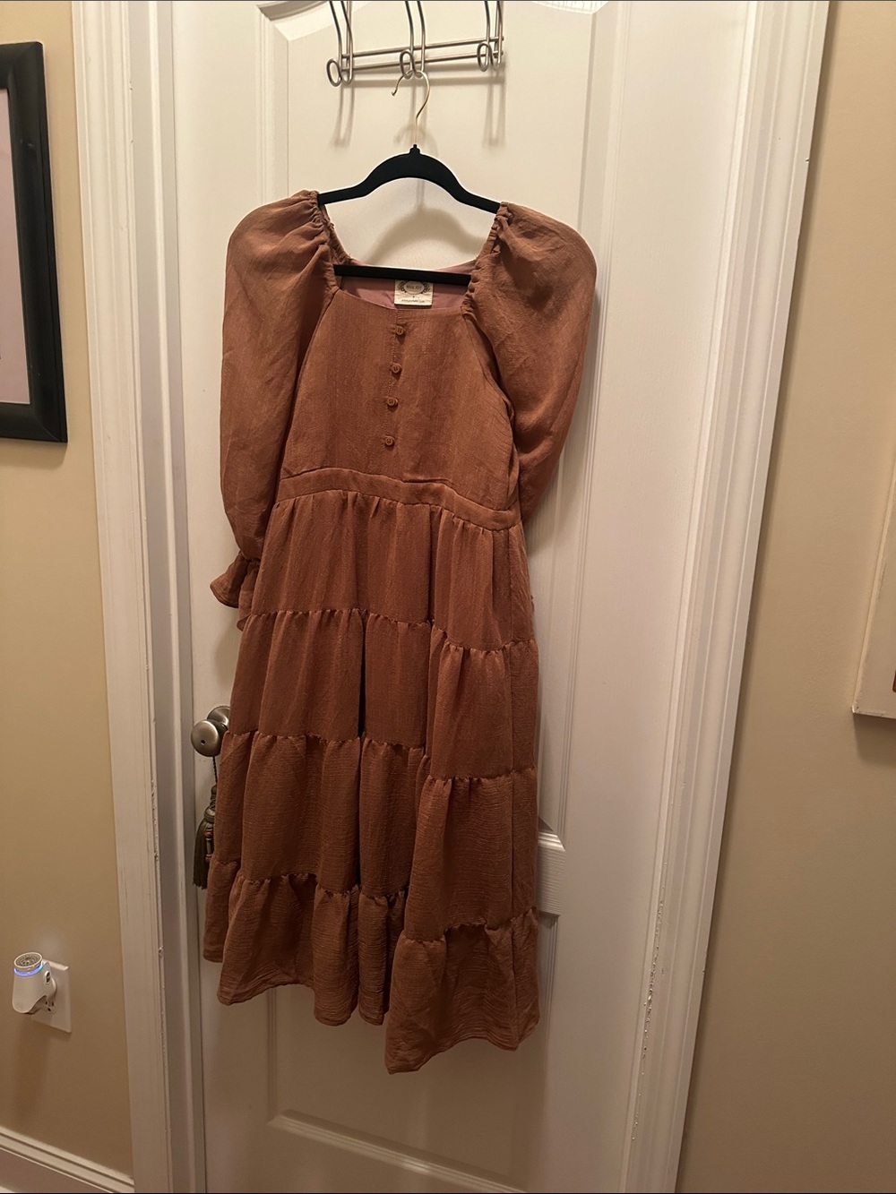 Rust Tiered Puff-Sleeve Kids Dress with Button Front - Unbranded